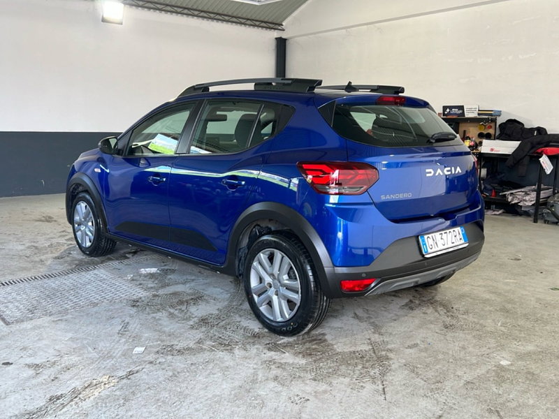 Dacia Sandero usata a Roma (3)