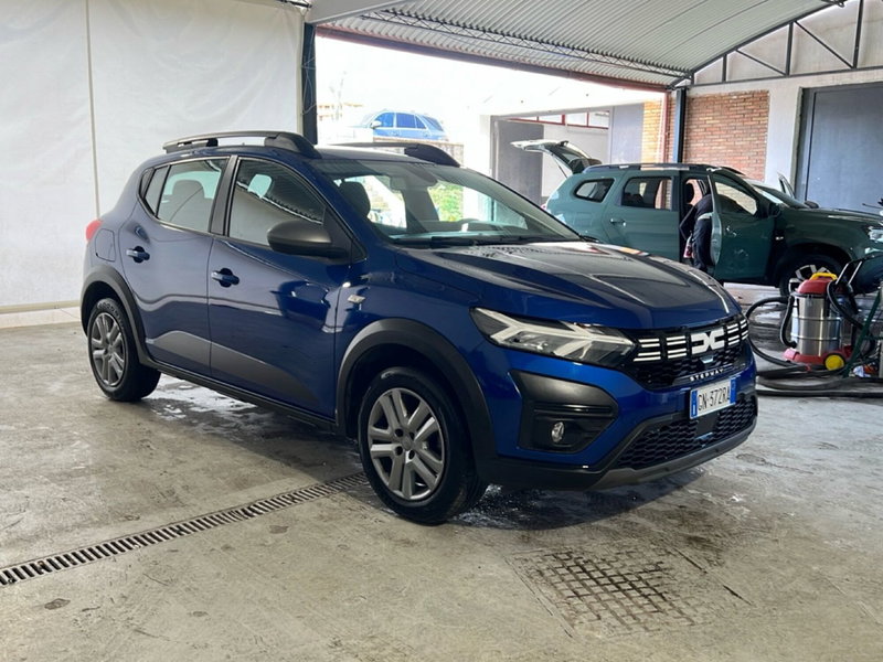 Dacia Sandero usata a Roma (7)