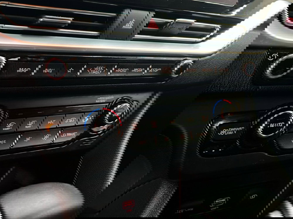 Kia Niro usata a Roma (19)