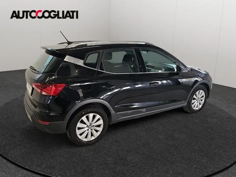 SEAT Arona usata a Lecco (5)
