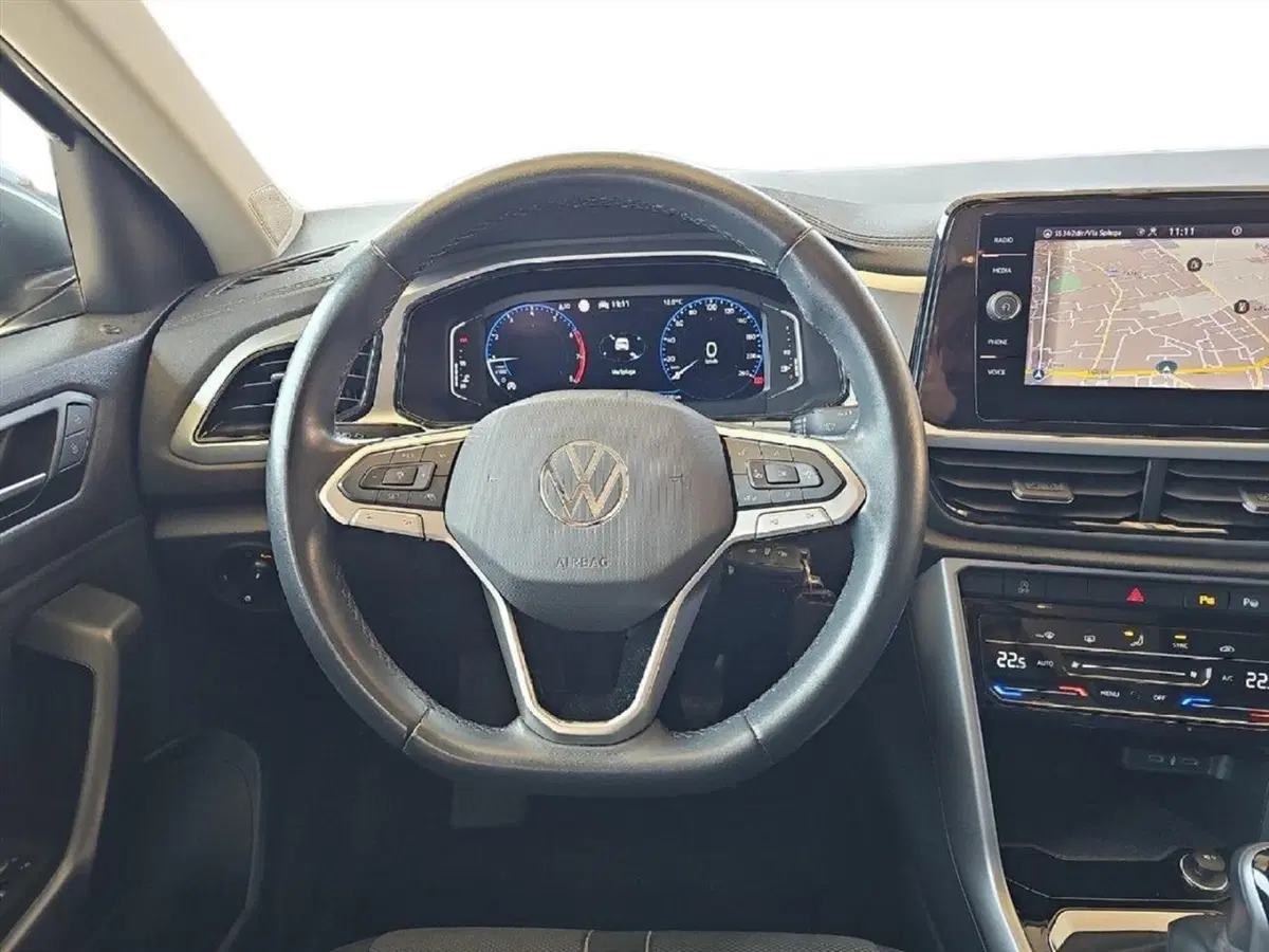 Volkswagen T-Roc usata a Lecco (10)
