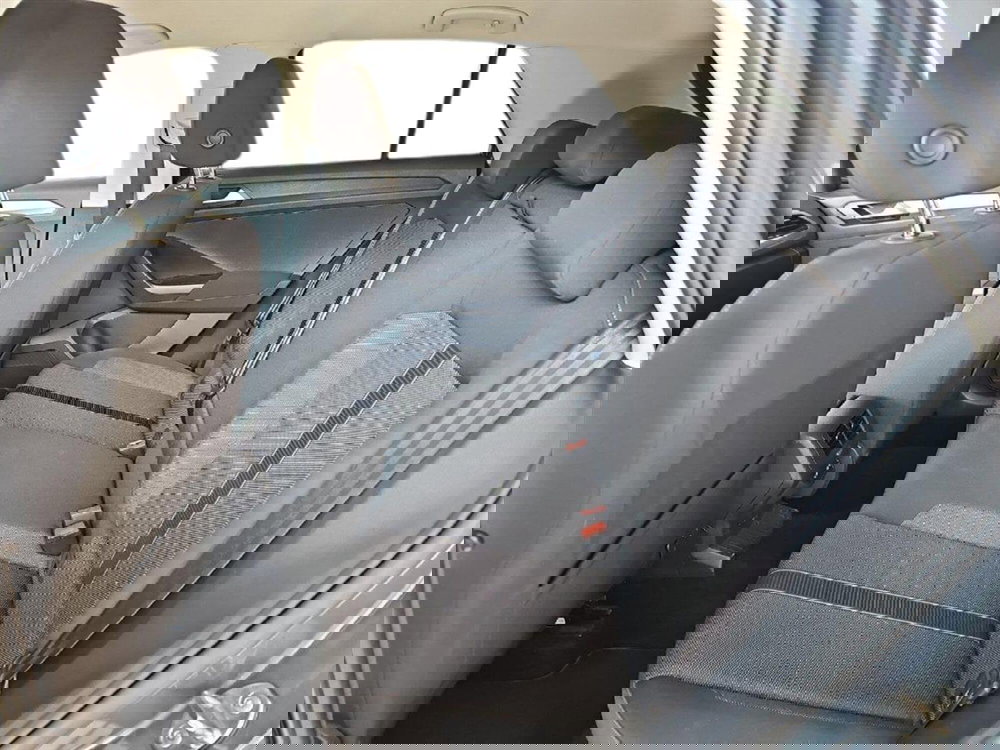 Volkswagen T-Roc usata a Lecco (12)