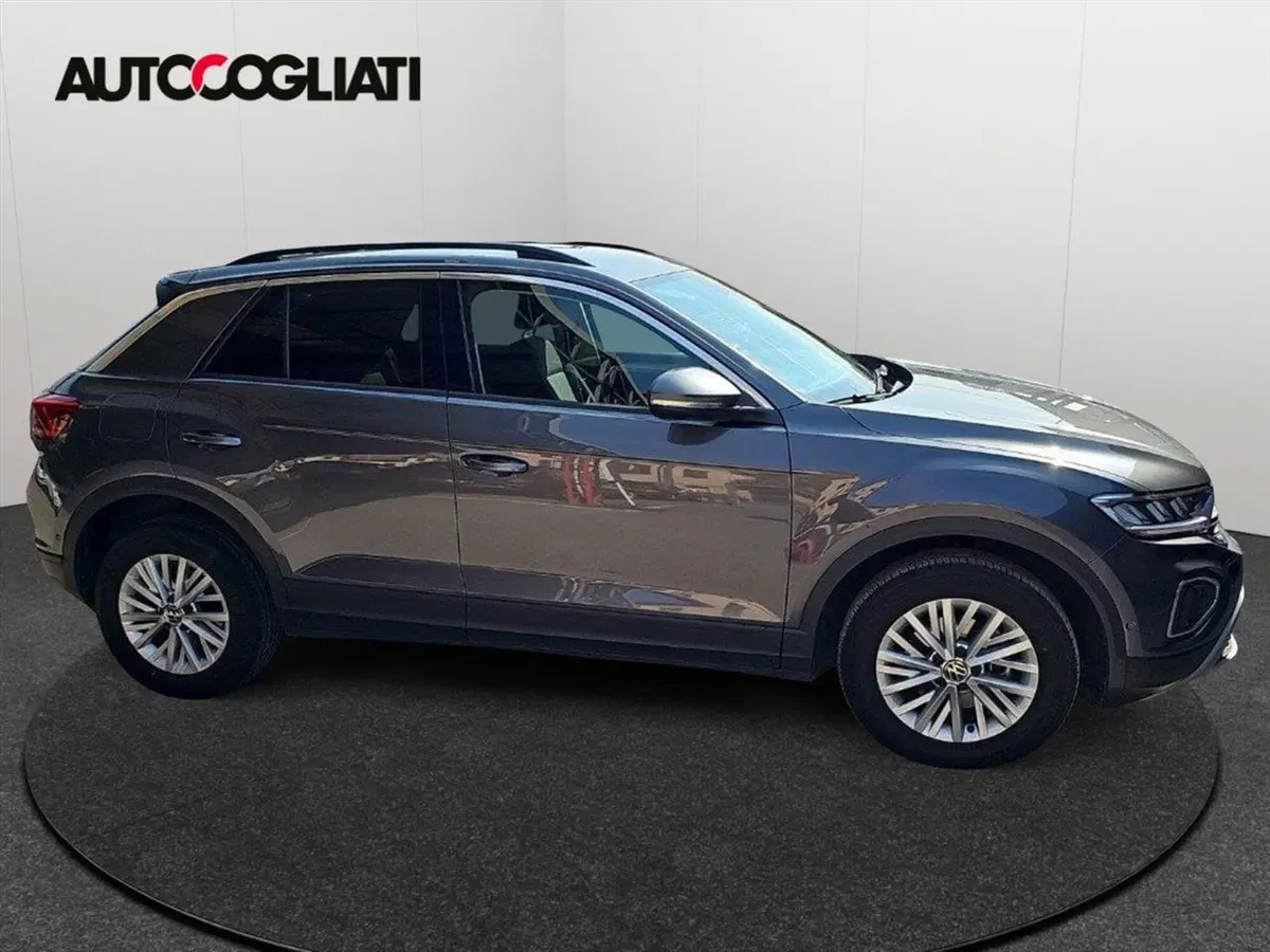 Volkswagen T-Roc usata a Lecco (5)