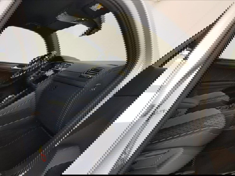 Volkswagen Tiguan usata a Lucca (10)