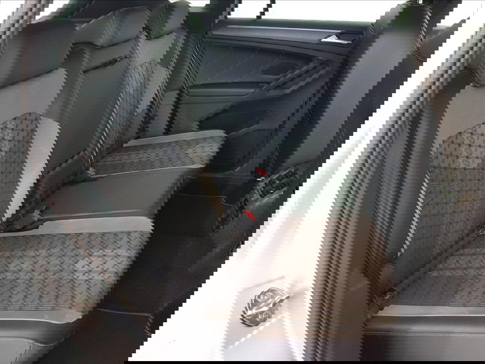 Volkswagen Tiguan usata a Lucca (12)