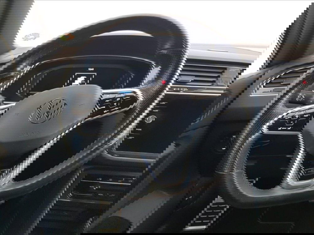 Volkswagen Tiguan usata a Lucca (14)