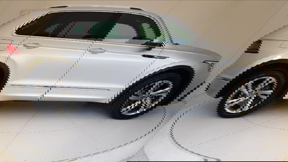 Volkswagen Tiguan usata a Lucca (7)