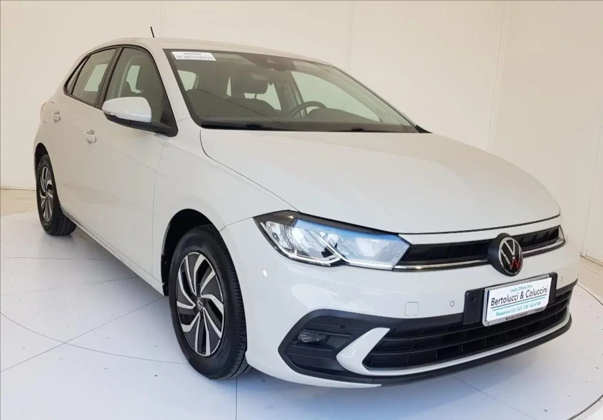 Volkswagen Polo usata a Lucca (8)