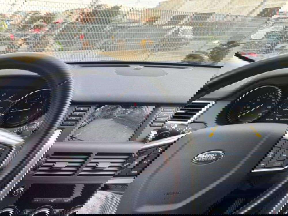 Land Rover Discovery Sport usata a Savona (13)