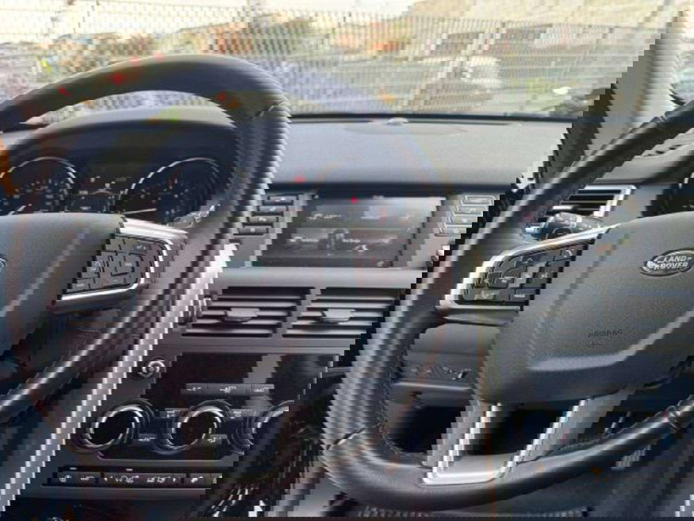 Land Rover Discovery Sport usata a Savona (14)