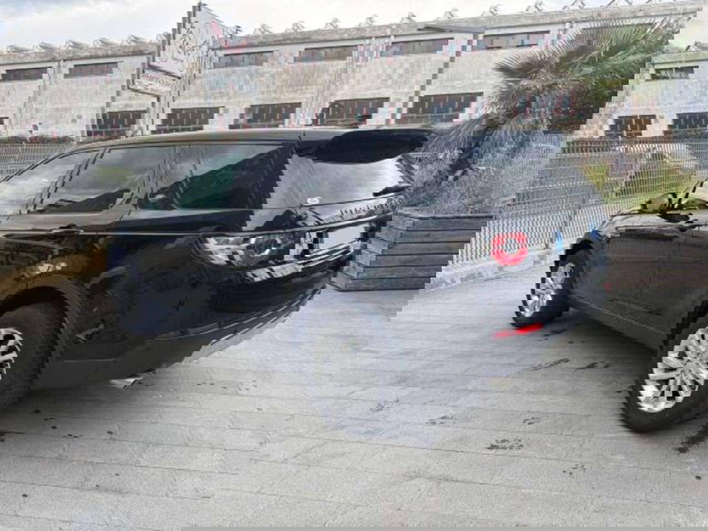 Land Rover Discovery Sport usata a Savona (4)