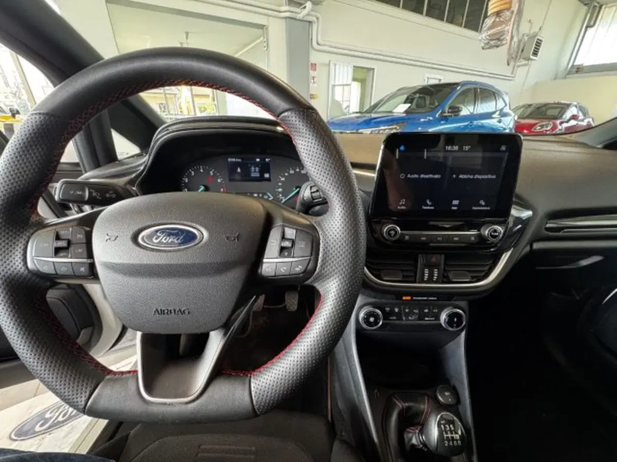Ford Fiesta usata a Bologna (10)