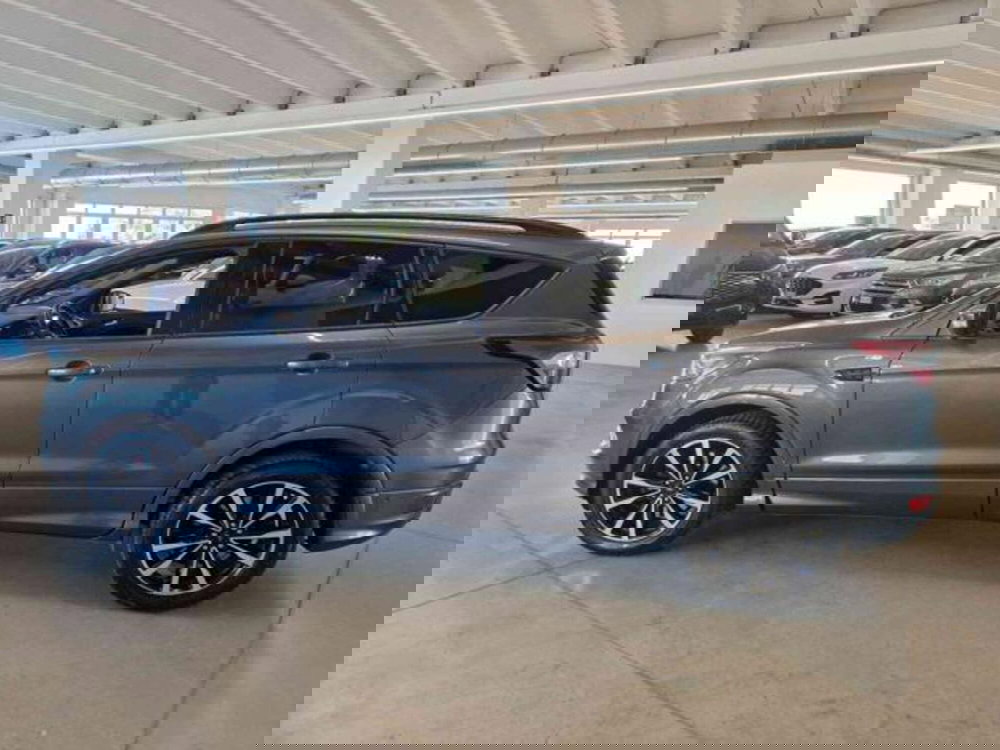 Ford Kuga usata a Bologna (7)