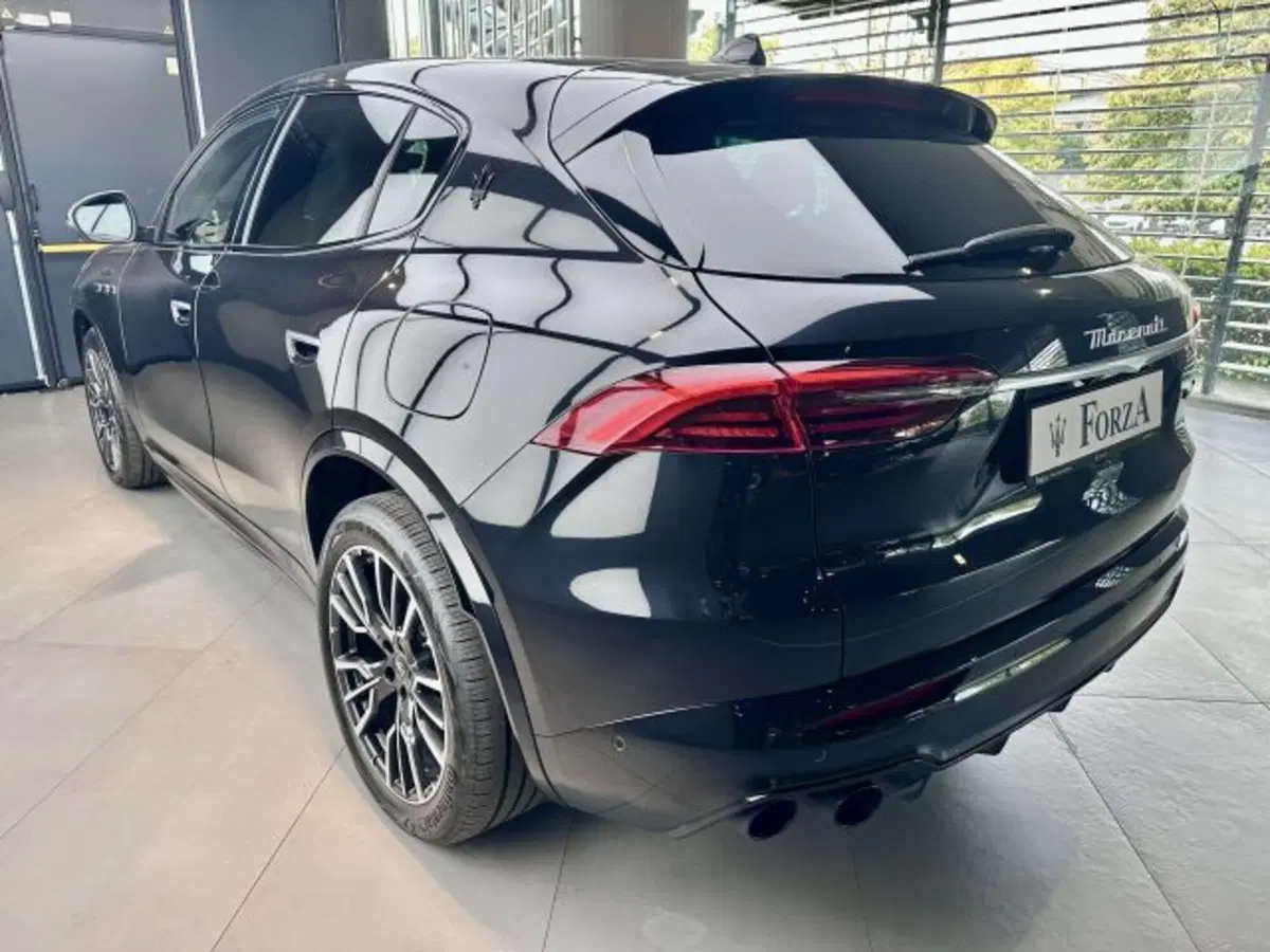 Maserati Grecale usata a Torino (6)