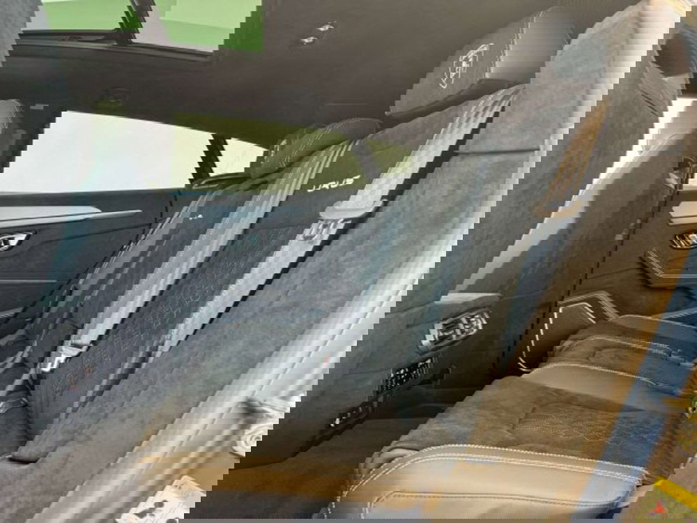 Lamborghini Urus usata a Torino (11)