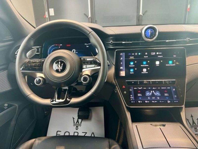 Maserati Grecale usata a Torino (7)