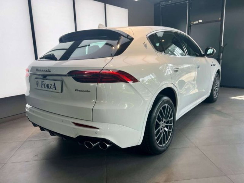 Maserati Grecale usata a Torino (4)