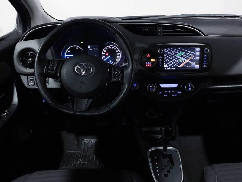 Toyota Yaris usata a Torino (9)