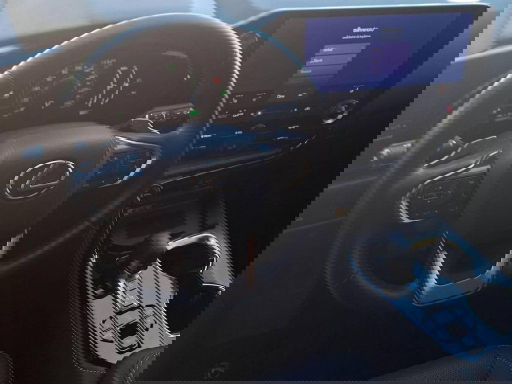 Lexus NX usata a Torino (11)