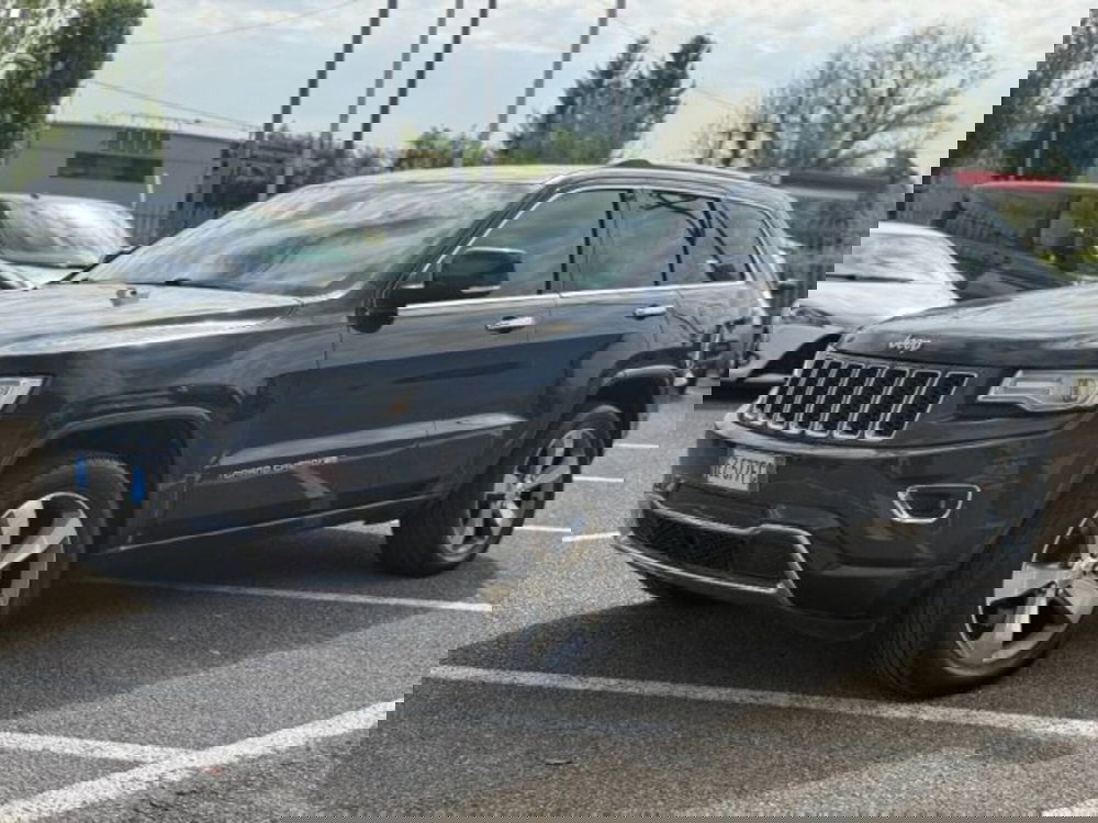 Jeep Grand Cherokee usata a Lucca