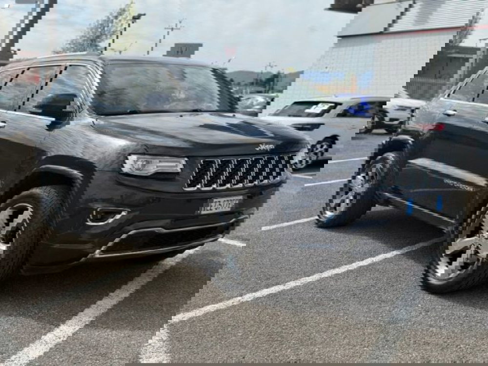 Jeep Grand Cherokee usata a Lucca (3)