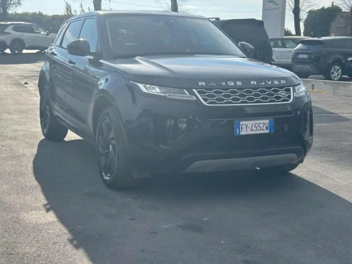 Land Rover Range Rover Evoque usata a Lucca (2)