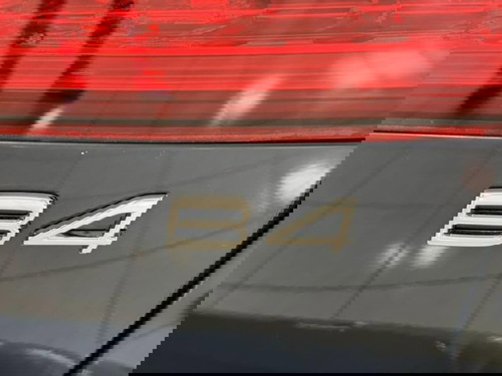 Volvo V60 nuova a Como (16)