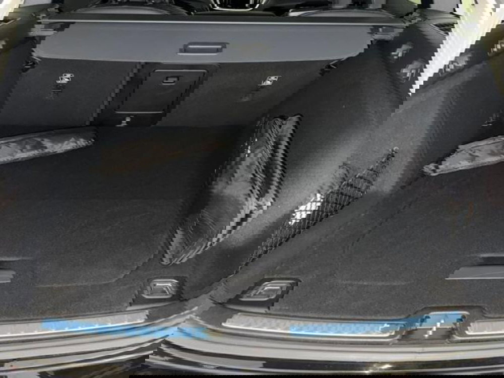 Volvo V60 Cross Country nuova a Como (14)