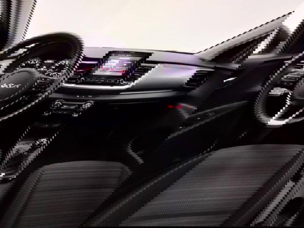 Kia Stonic usata a Como (4)