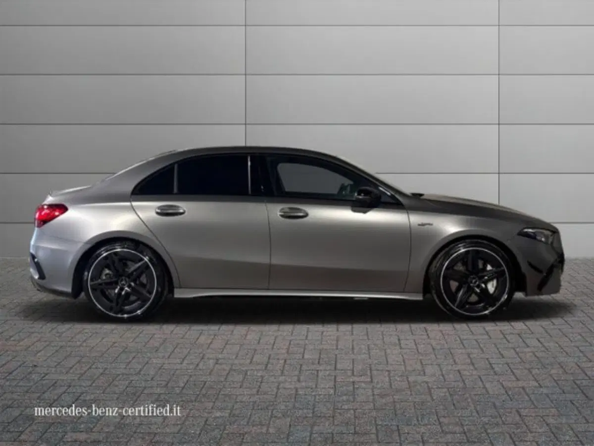 Mercedes-Benz Classe A Sedan usata a Bologna (5)