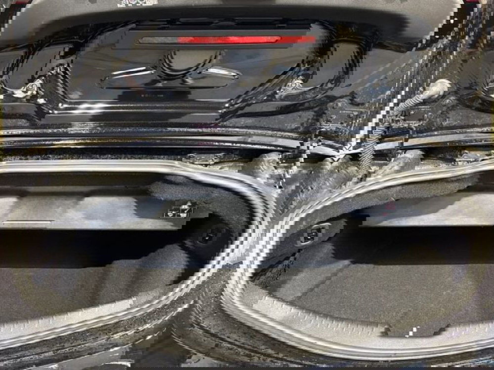 Mercedes-Benz CLE Cabrio usata a Bologna (8)