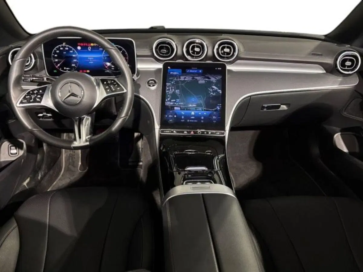 Mercedes-Benz CLE Cabrio usata a Bologna (9)