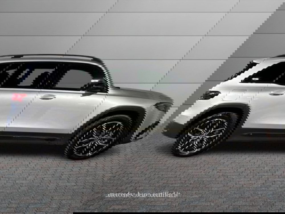 Mercedes-Benz EQB usata a Bologna (5)