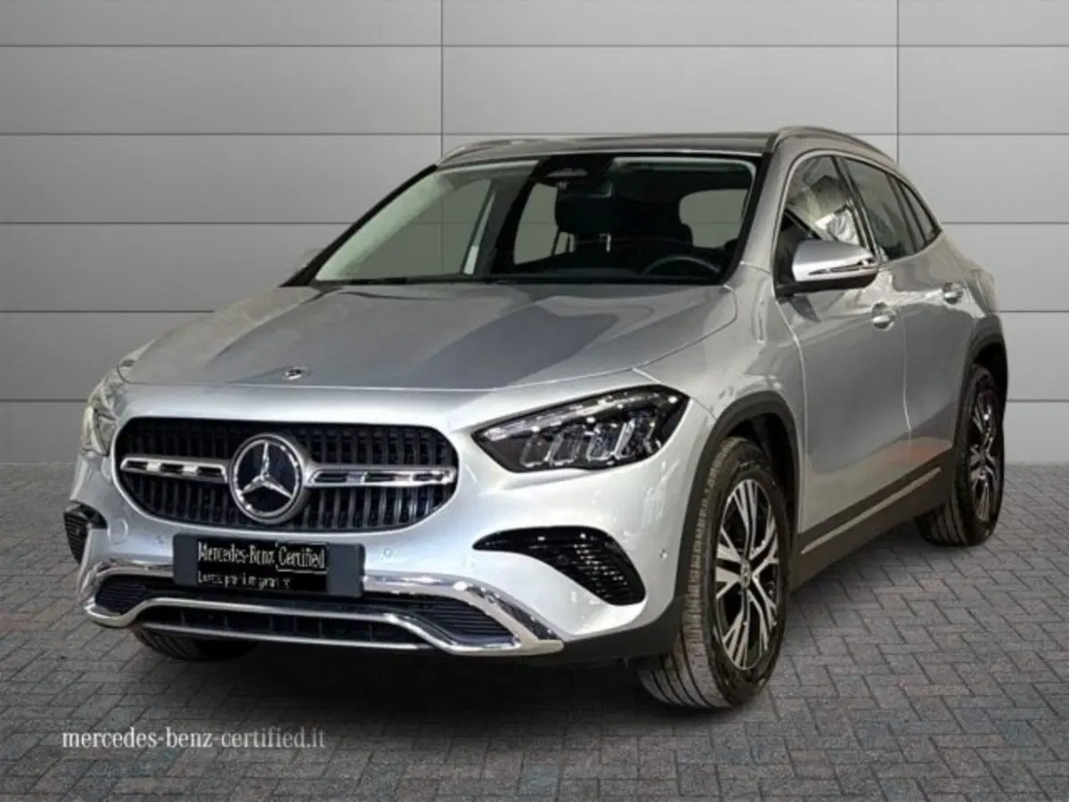 Mercedes-Benz GLA SUV usata a Bologna