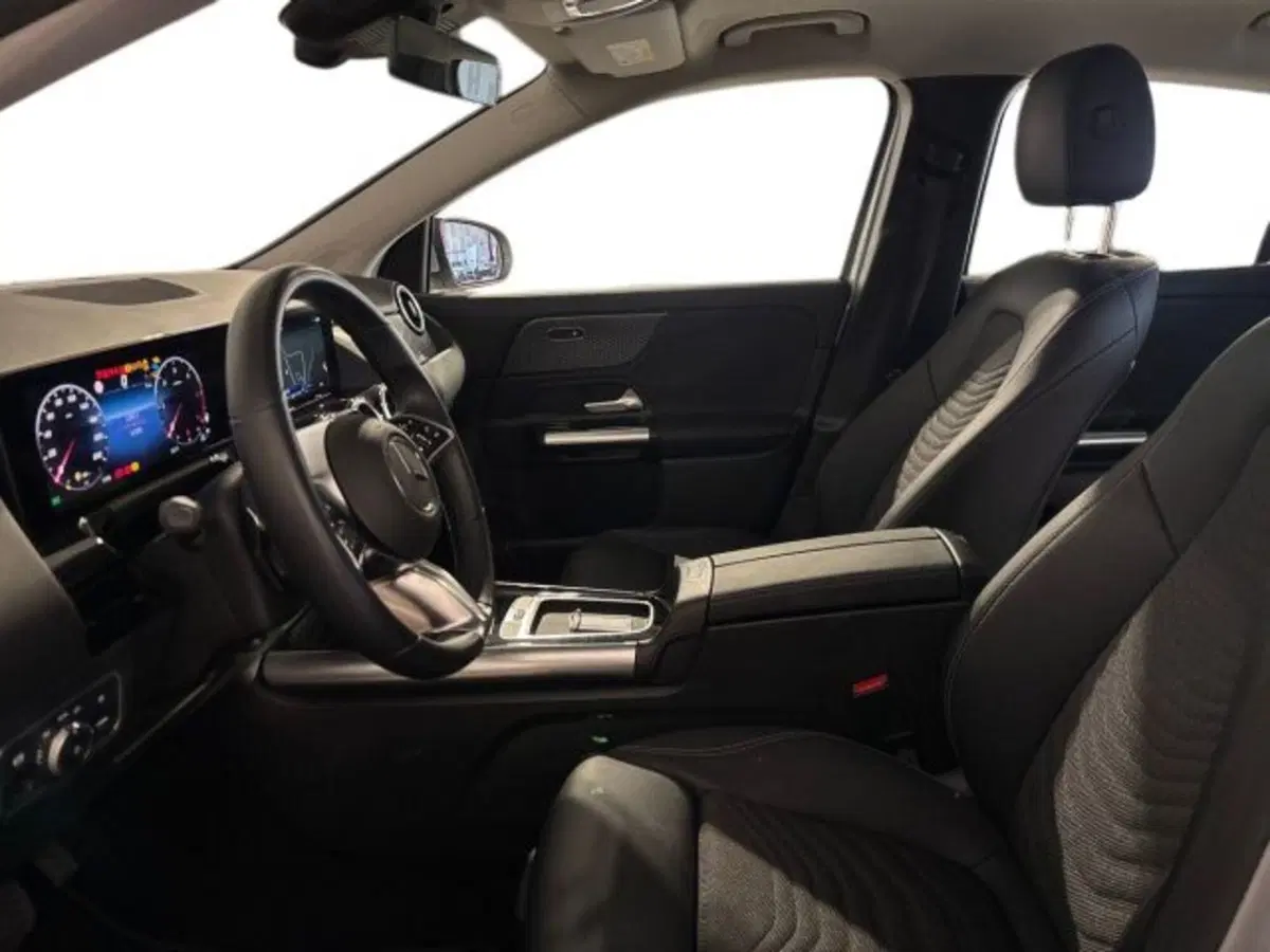 Mercedes-Benz GLA SUV usata a Bologna (10)