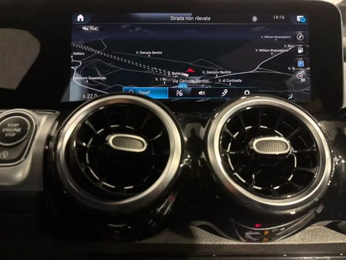 Mercedes-Benz GLB usata a Bologna (12)