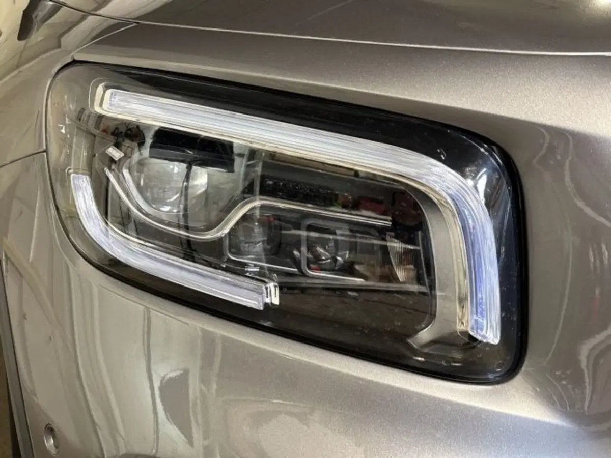 Mercedes-Benz GLB usata a Bologna (7)