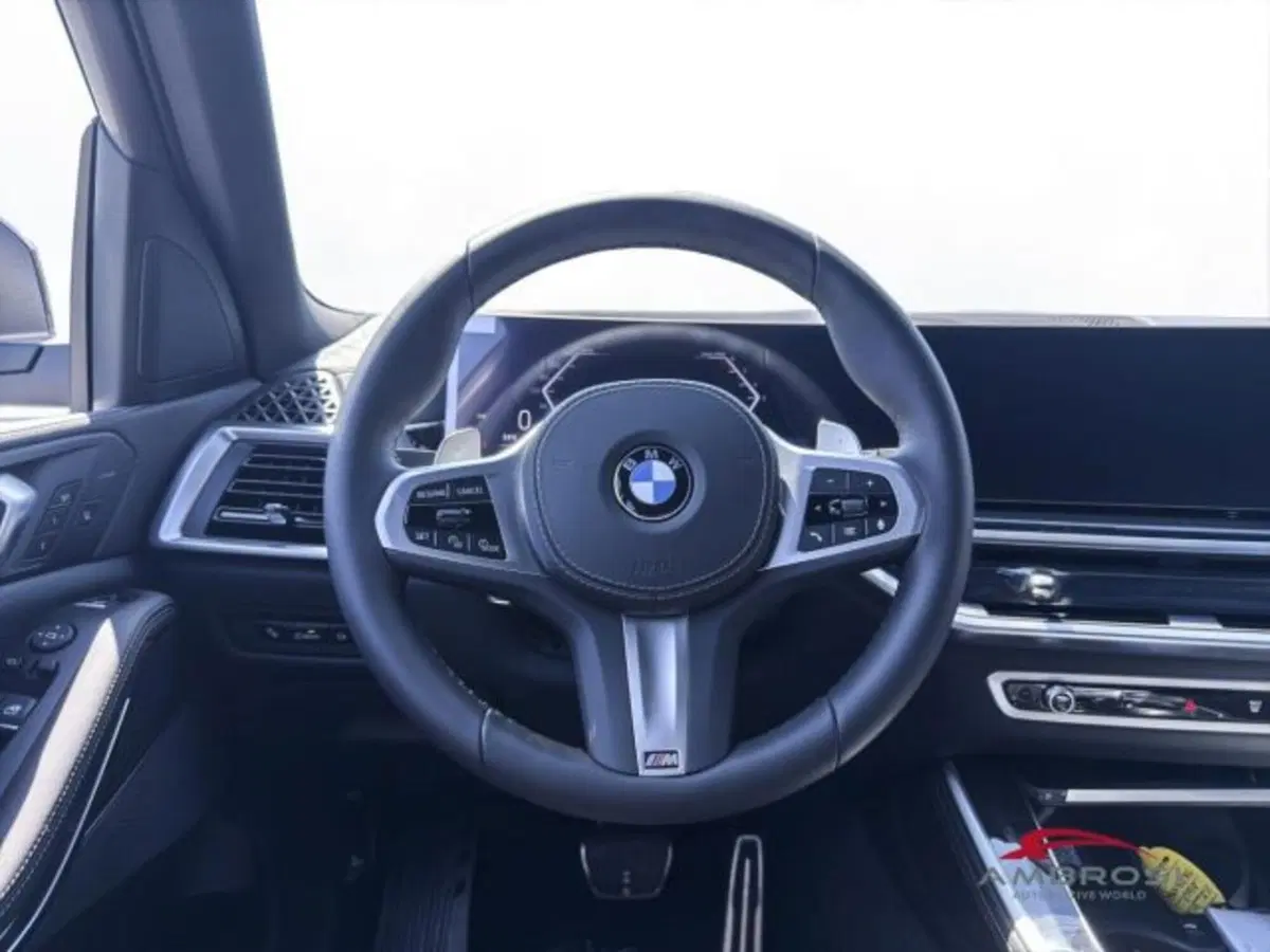 BMW X5 nuova a Perugia (14)