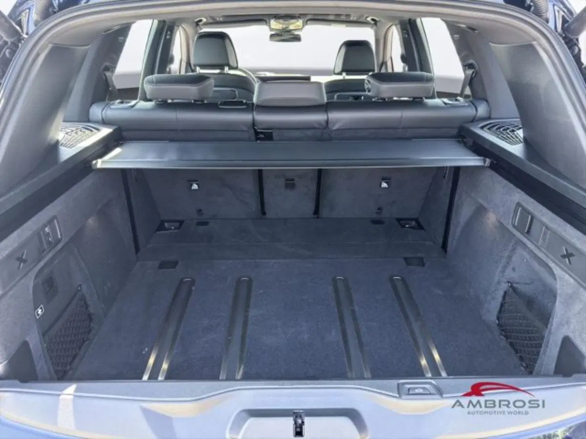 BMW X5 nuova a Perugia (9)