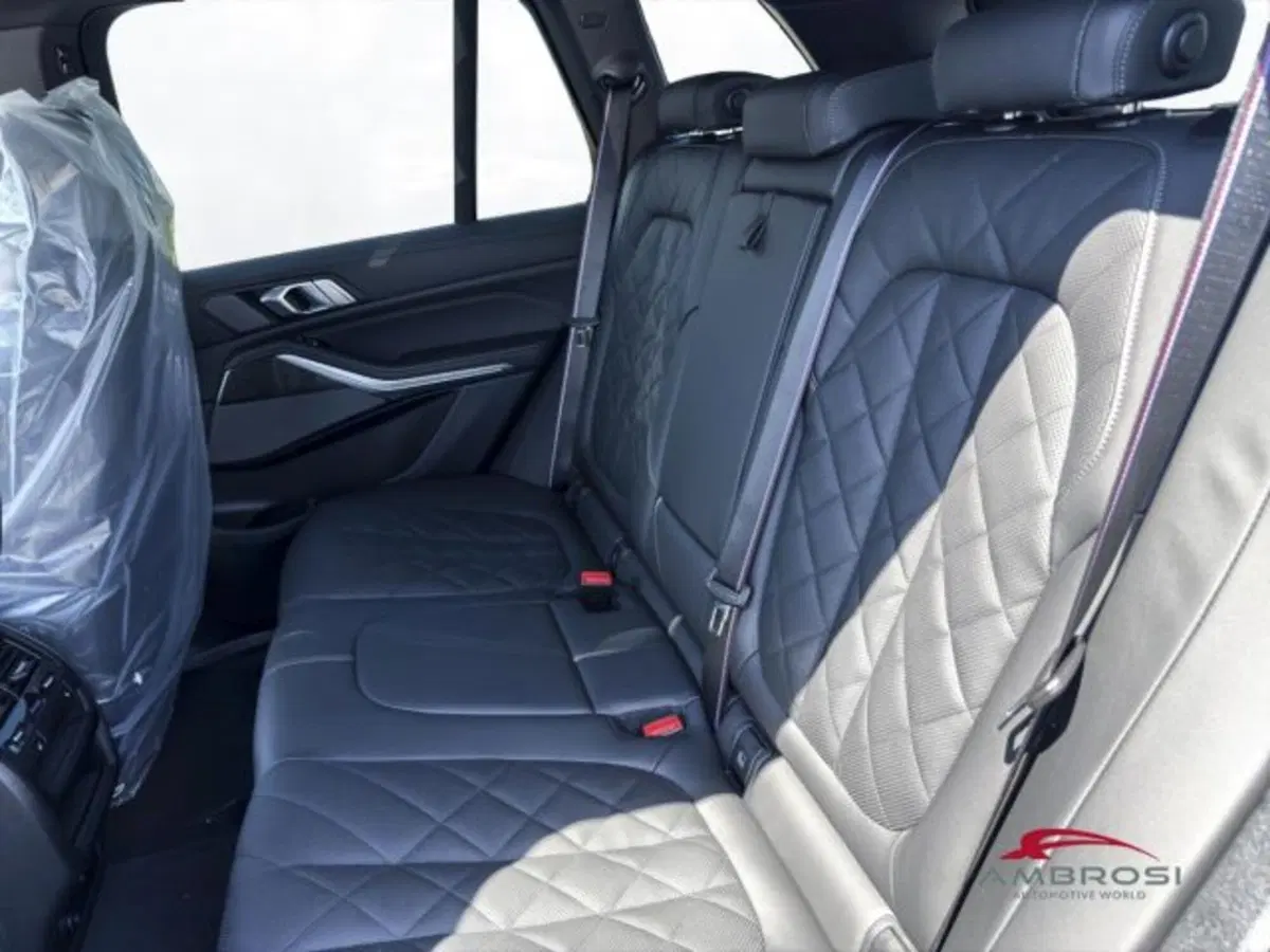 BMW X5 nuova a Perugia (11)