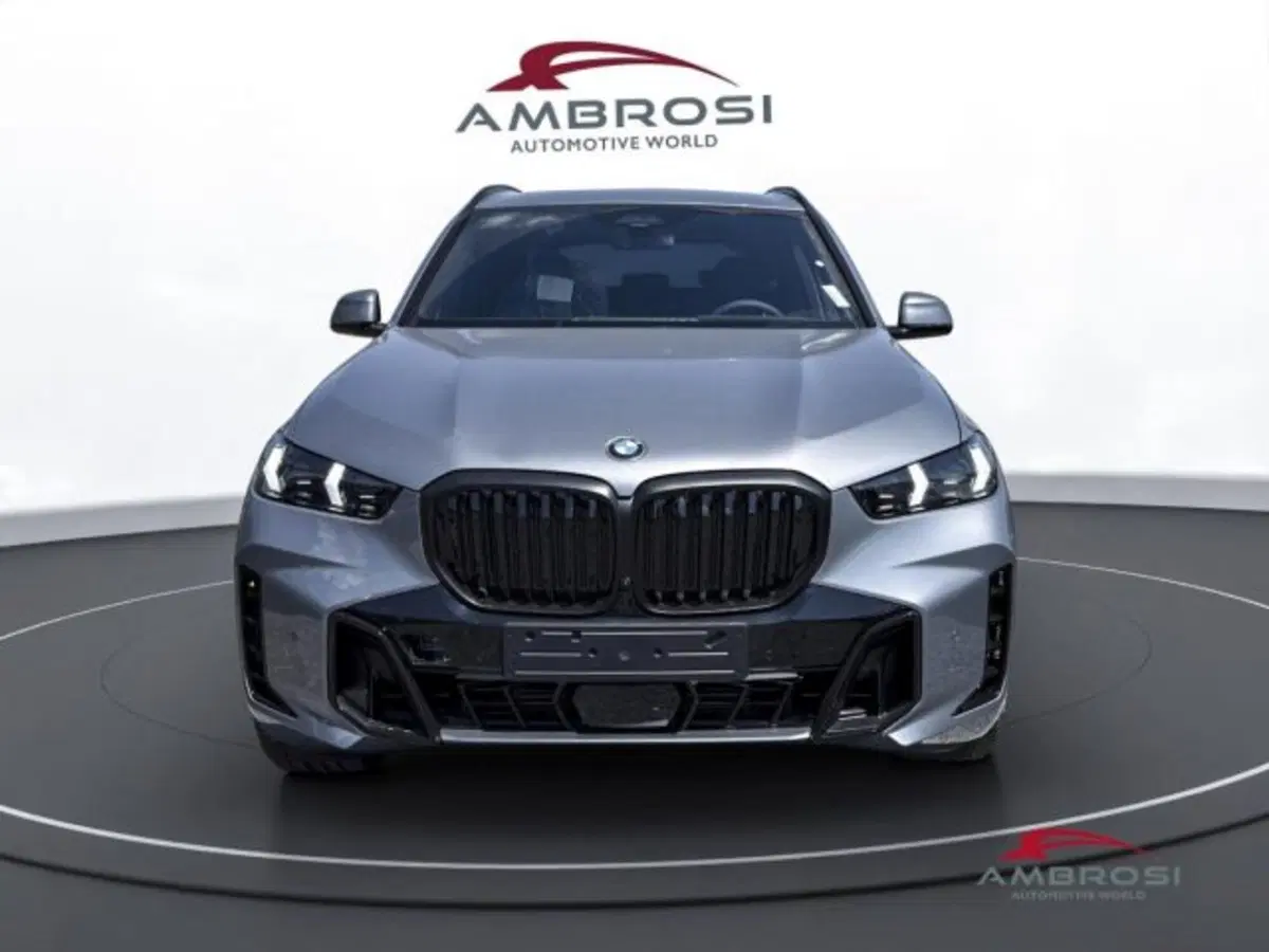 BMW X5 nuova a Perugia (7)