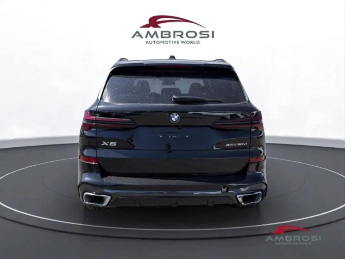 BMW X5 nuova a Perugia (8)