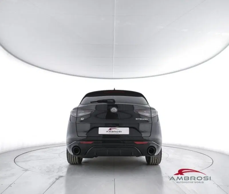 Alfa Romeo Stelvio usata a Perugia (6)