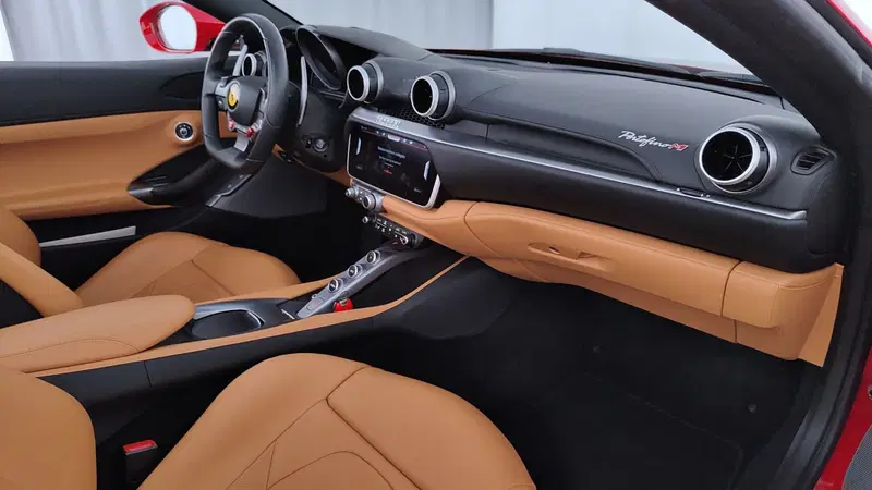 Ferrari Portofino Spider usata a Perugia (17)