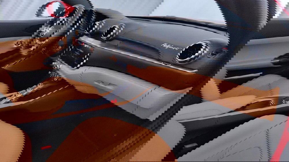 Ferrari Portofino Spider usata a Perugia (17)