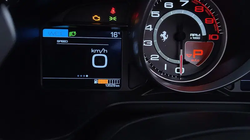 Ferrari Portofino Spider usata a Perugia (19)