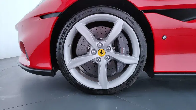 Ferrari Portofino Spider usata a Perugia (9)