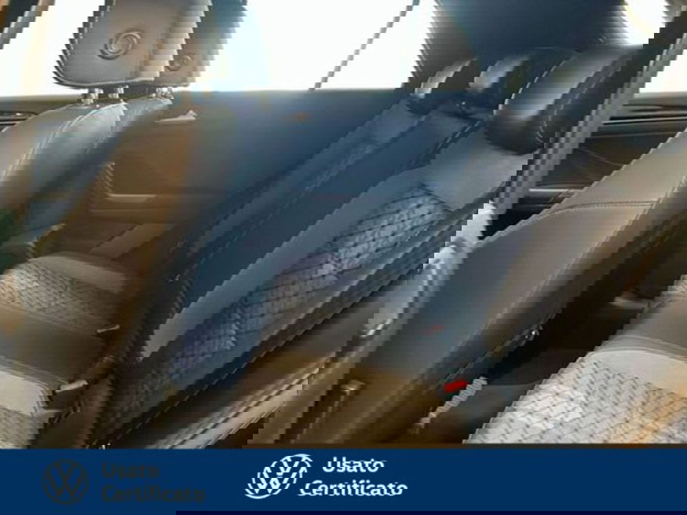 Volkswagen T-Roc usata a Vicenza (12)