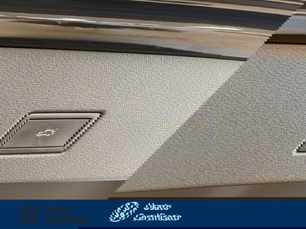 Volkswagen T-Roc usata a Vicenza (20)