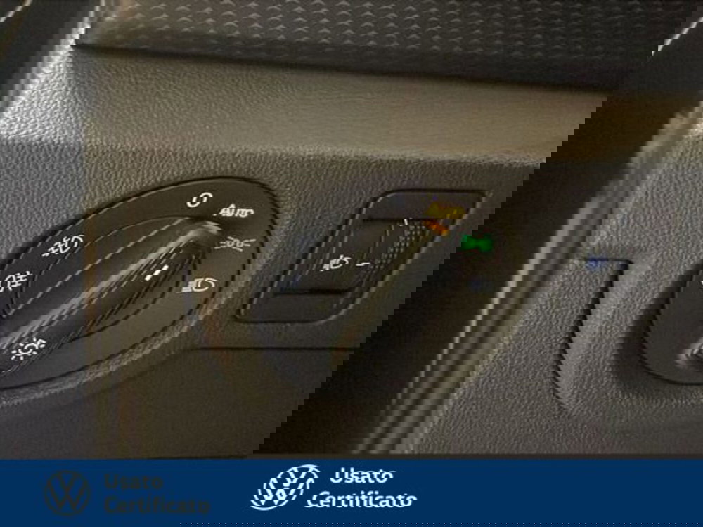 Volkswagen T-Cross usata a Vicenza (17)